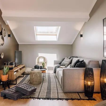 Adiri - 2 Bedrooms And Terrace In Bica Apartamento Lisboa